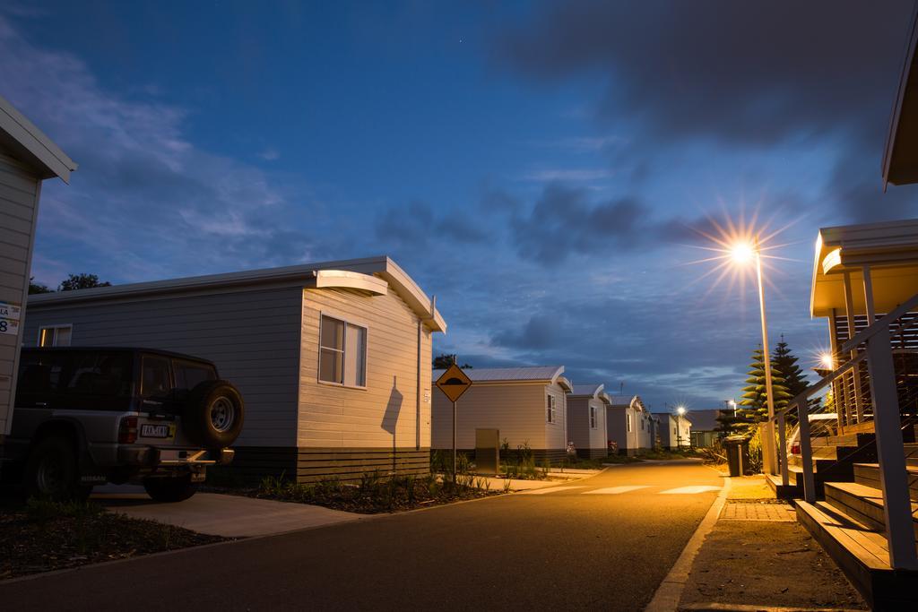 ホテル Nrma Stockton Beach Holiday Park 部屋 写真